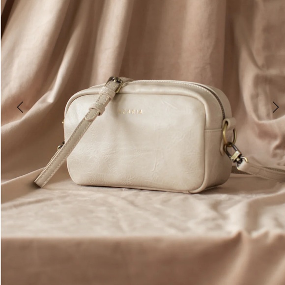 Azaria Mini Camera Bag - Picture 3 of 7